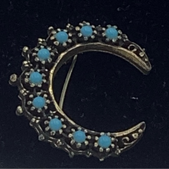 Crescent Shaped Filigree Brooch with Blue Beads - Picture 4 of 6